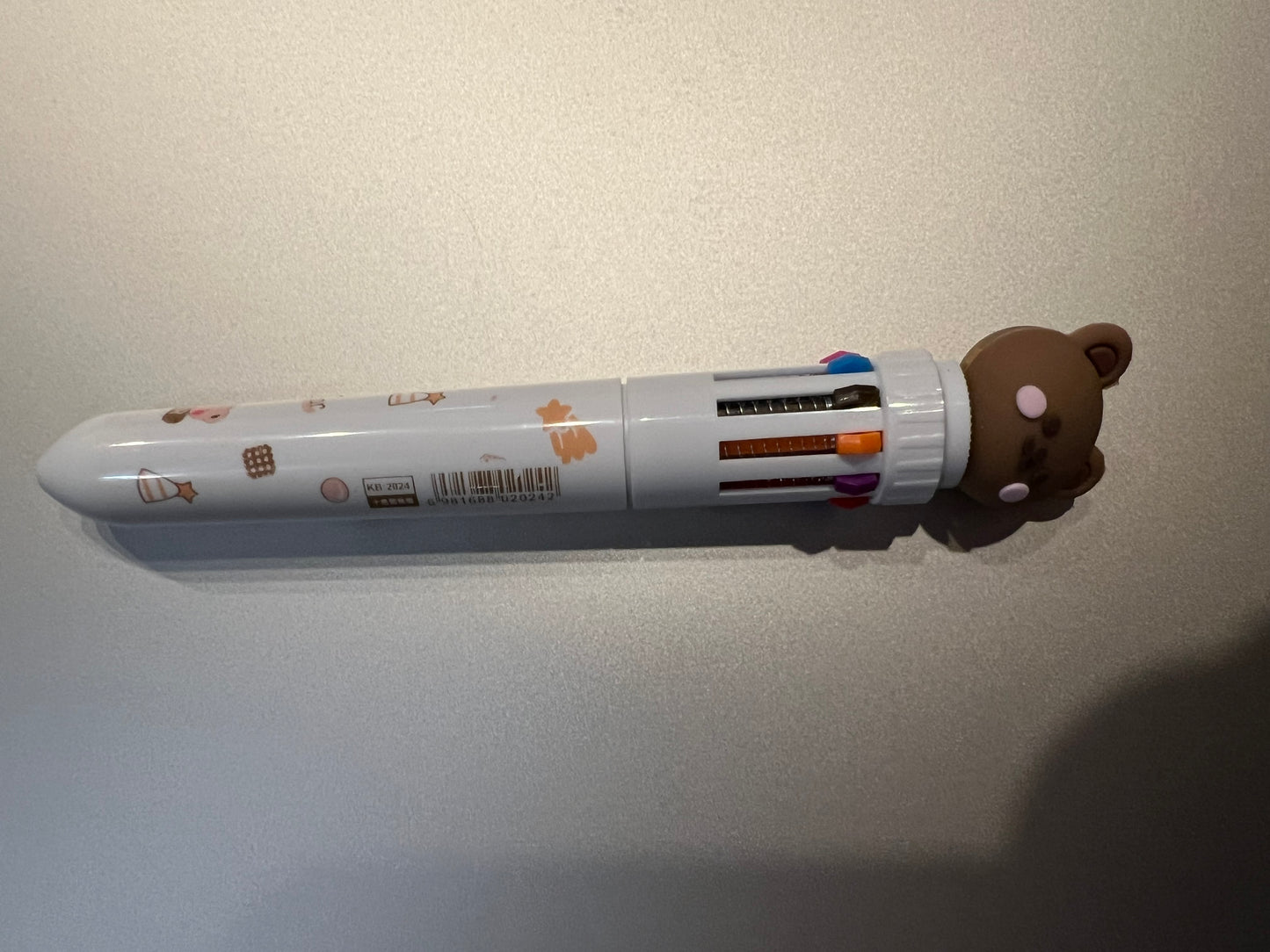 Pens:Multicolor ink pen. Ten different colors available on each pen.