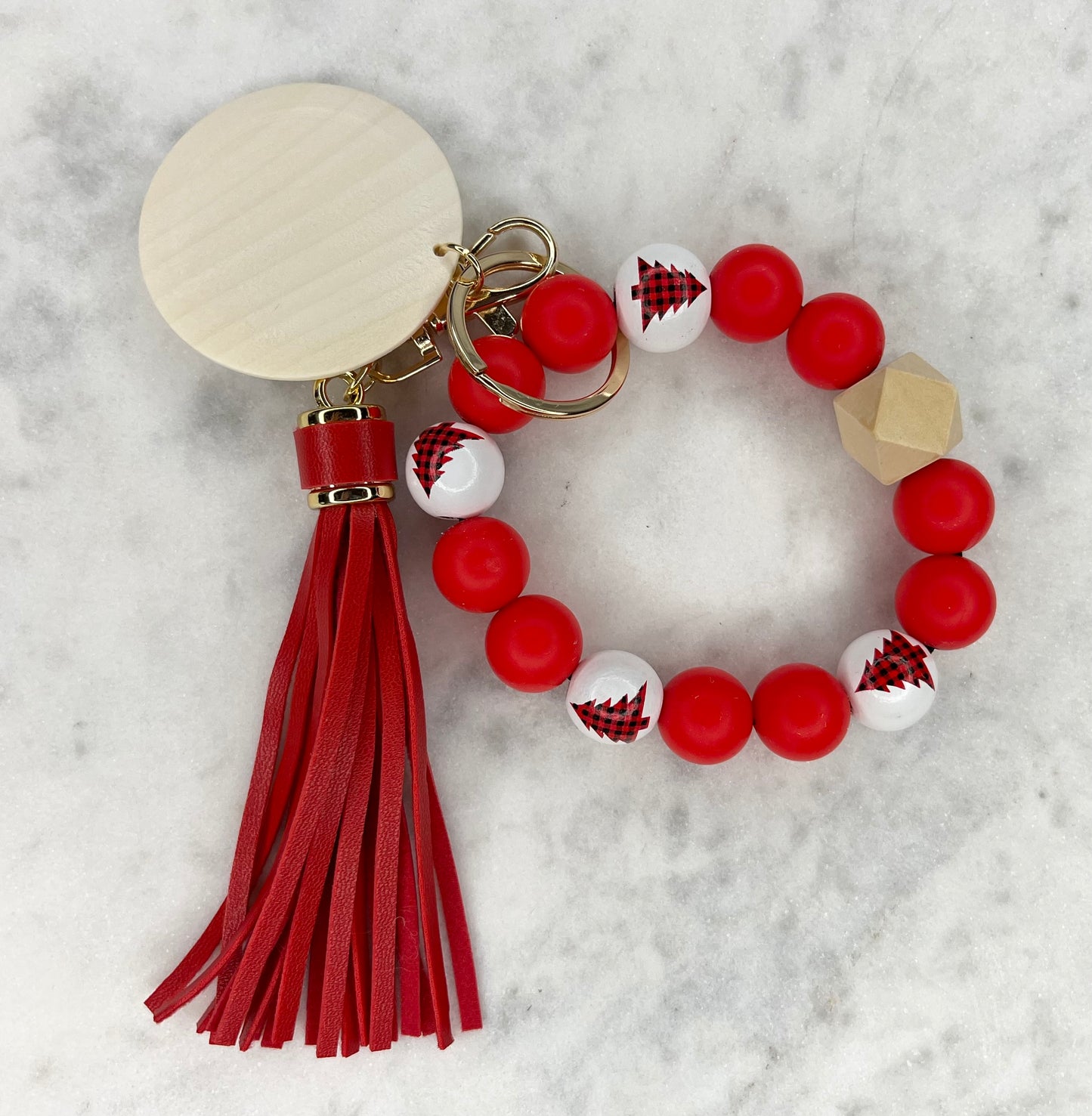CHRISTMAS:CHECKED CHRISTMAS TREE RED SILICONE AND W00D BEADED STRETCH WRISTLET BRACELET WITH WOOD DICS AND A TASSEL