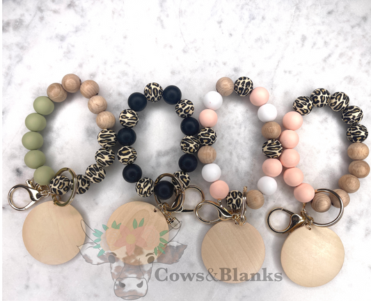 BOHO LEOPARD ACCENT SILICONE BEADED WRISTLET BRACELET WITH WOODEN DISC